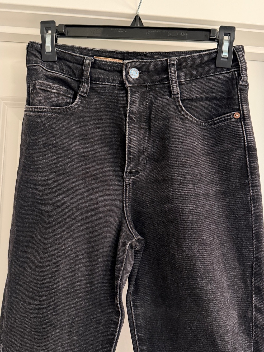 Pilcro The Cigarette High-Rise Black Denim Jeans